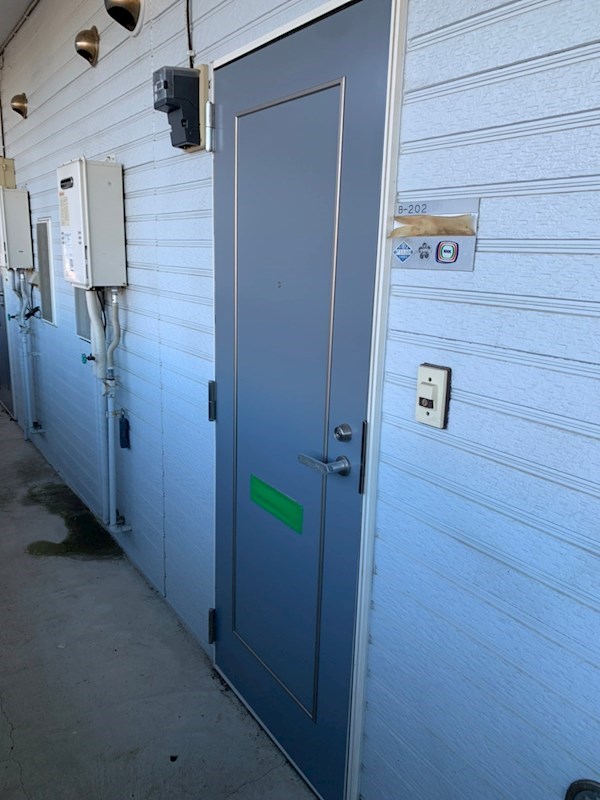 ハイツ守屋B 玄関