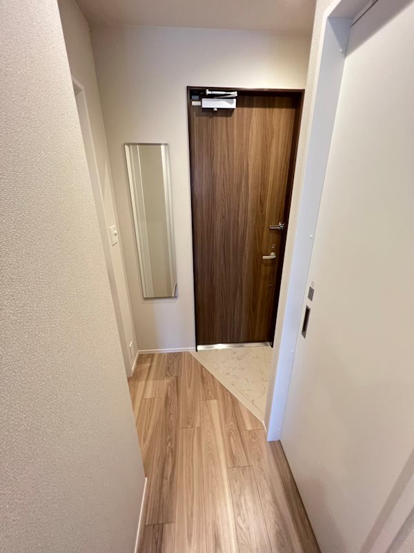 Ｅａｓｔ　Ｃｏｕｒｔ 玄関