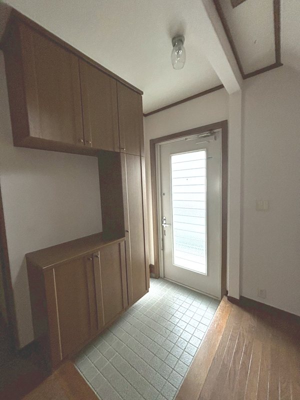 譲原一戸建A号棟 玄関