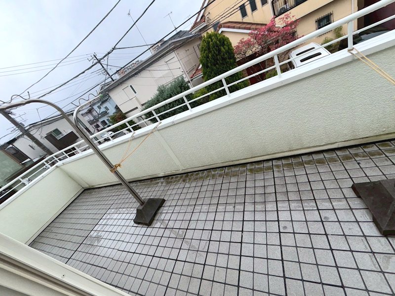 譲原一戸建A号棟 ベランダ