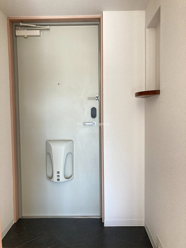 オセアン　ブルー 玄関