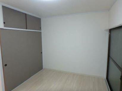 ポルシェ厚木 リビング