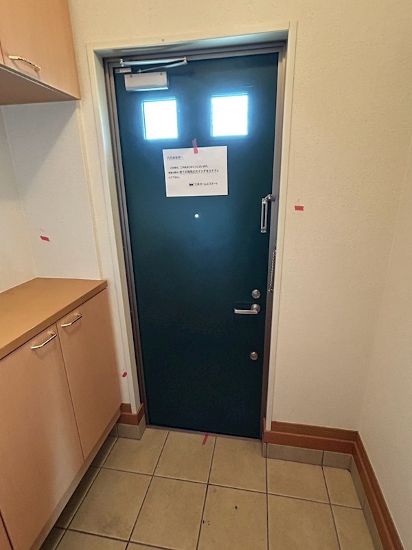 ラ・グリシーヌ鵠沼海岸 玄関