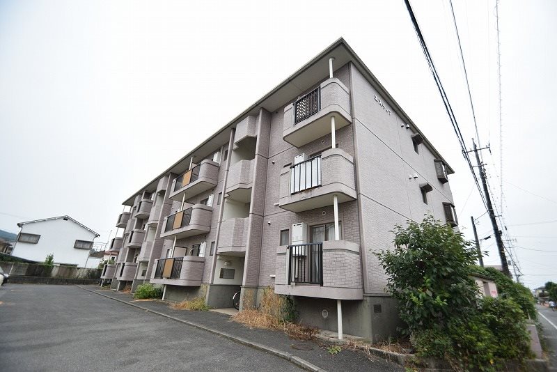 エスティア 202号室 外観