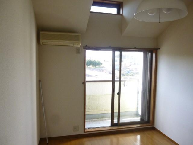 キャンパスコート ベッドルーム