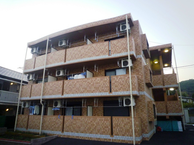 グラン・ボヌール 303号室 外観