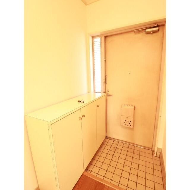 ジュネス小田原 玄関