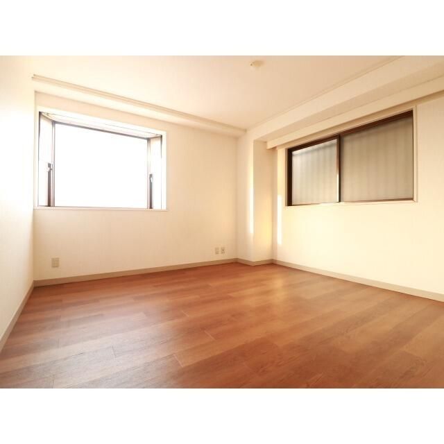 ジュネス小田原 ベッドルーム