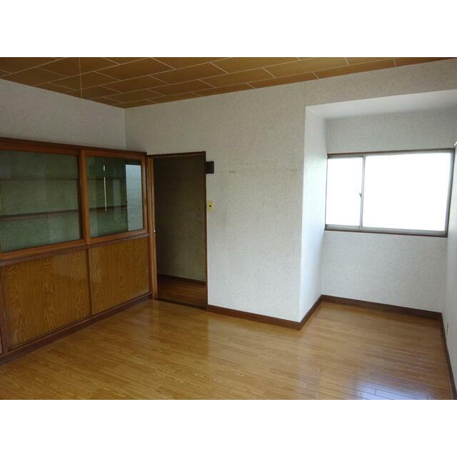 寿町１７９貸家 リビング