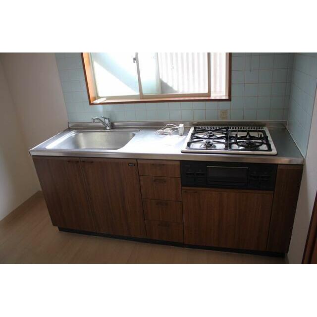 ウエスト弥生 キッチン