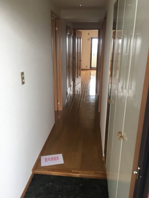 グレイス石塚 玄関