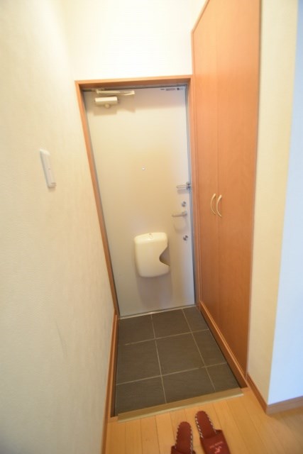 アンビシャス 玄関