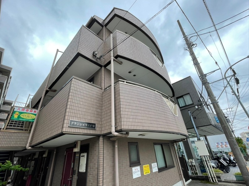 グランシャリオ戸塚 102号室 外観