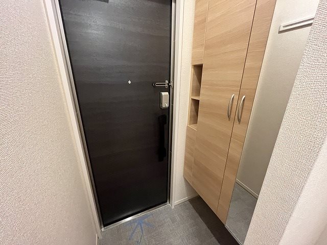 D-room surfside k2 玄関