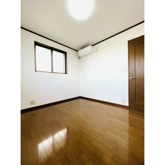 川瀬アパート ベッドルーム