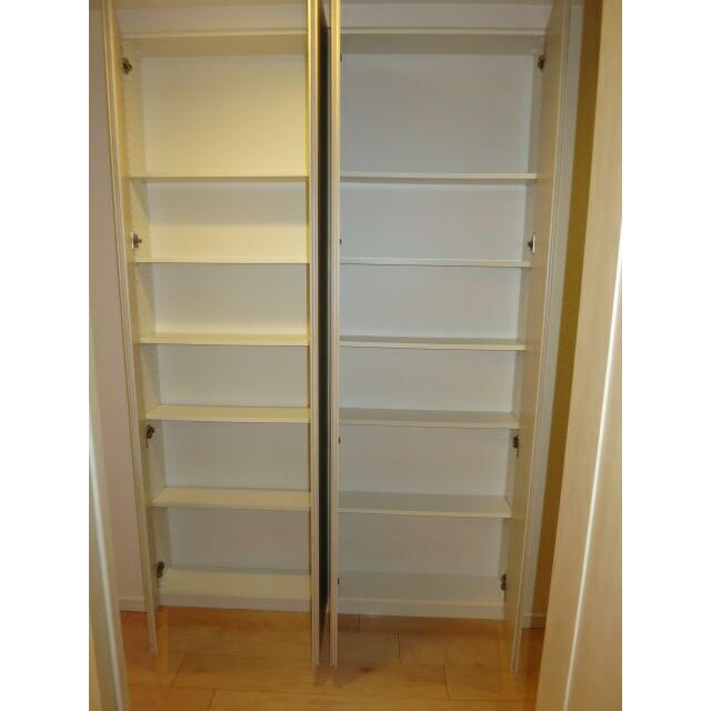 ガーデンアソシエＩ棟 その他5