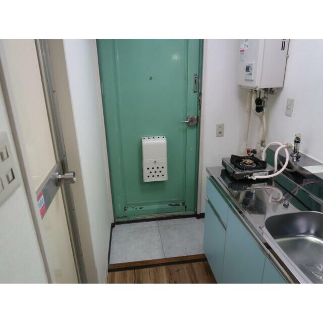 ガーデンハイツ飯山Ａ棟 玄関