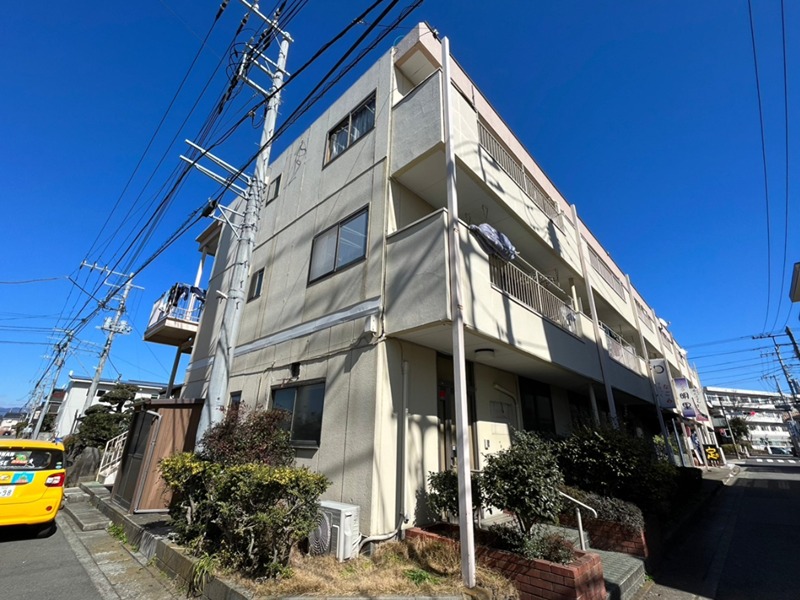 高万マンション 302号室 外観