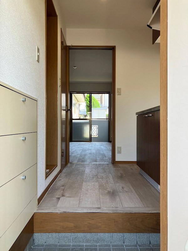 アミティエ 玄関