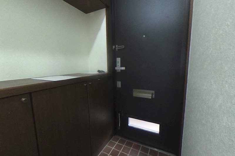 Kハイム7番館  玄関