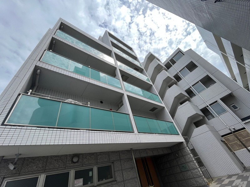 グランデュールⅢ江ノ島 304号室 外観