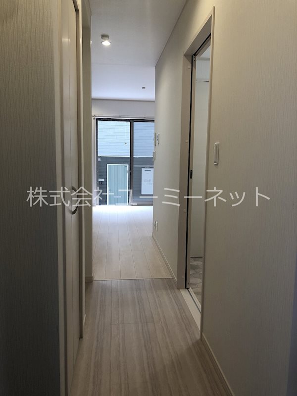 EAST OCEAN（イーストオーシャン） 玄関