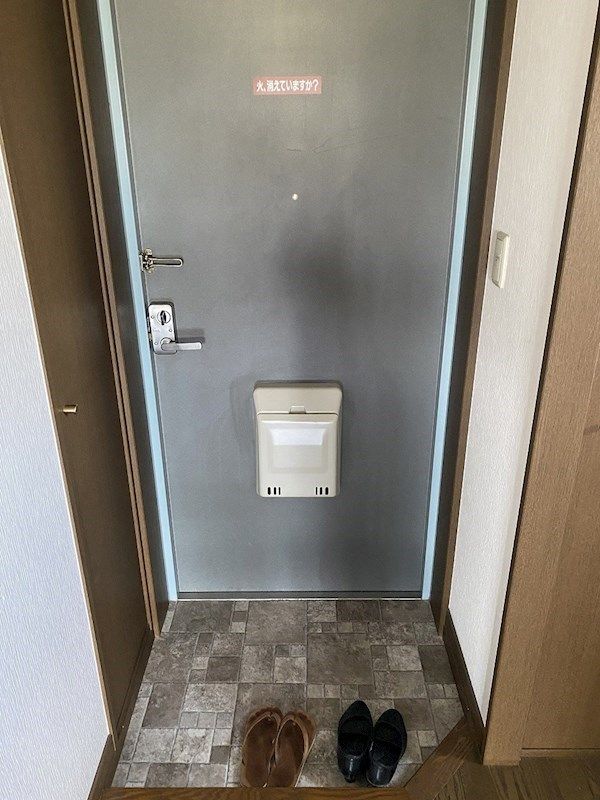 ラポール鶴嶺 玄関