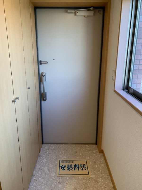 アバンサール湘南 玄関