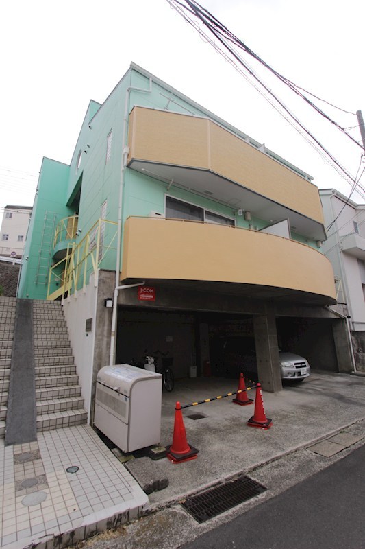 テニメント・ヒル 106号室 外観