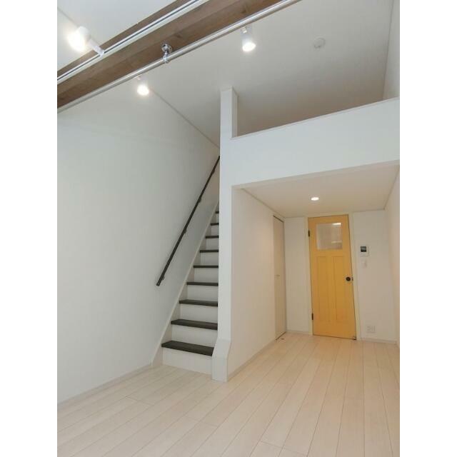 ハーミットクラブハウス踊場 リビング