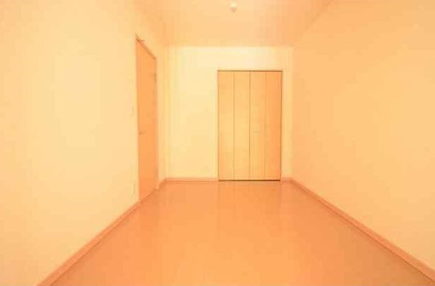 ラヴェールＭＹ ベッドルーム