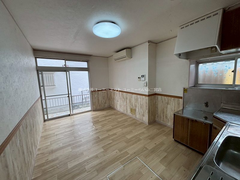 小田原市小船戸建 リビング