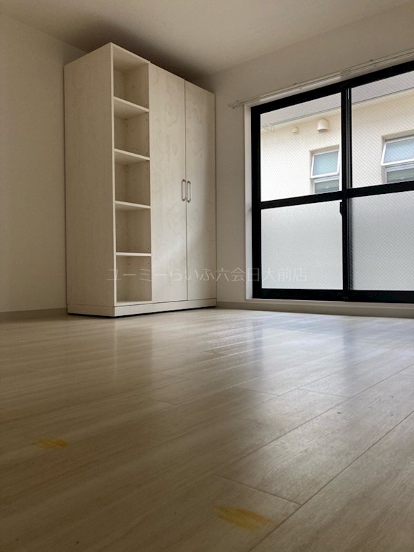 LEGEND（レジェンド） リビング