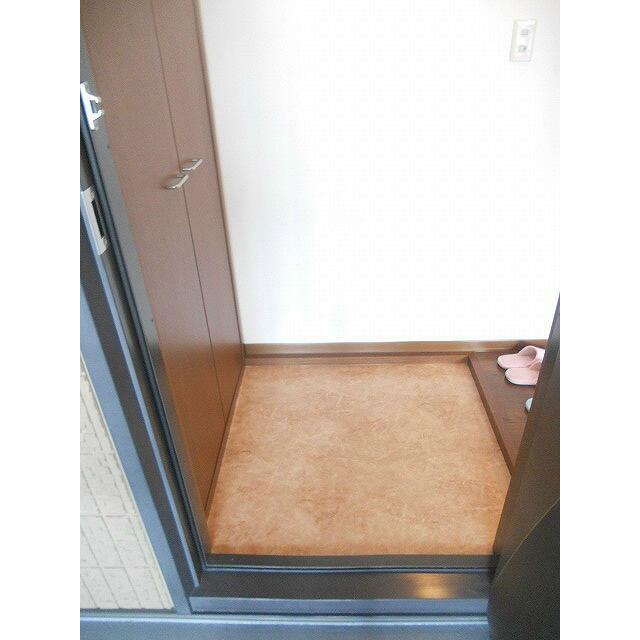 フォーレカメリアⅡ 玄関