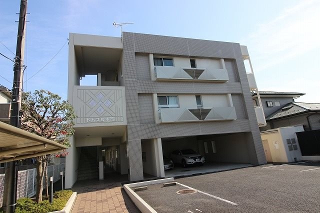 ドムス厚木南 301号室 外観