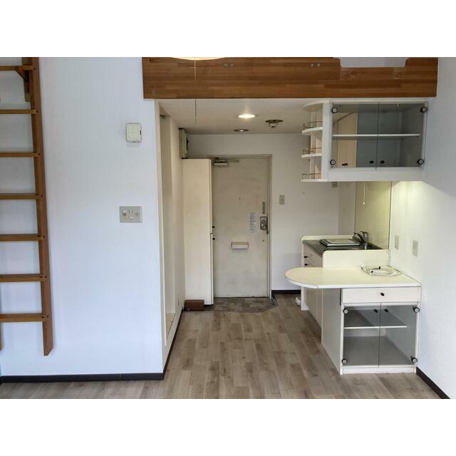 ベルピア伊勢原２ リビング