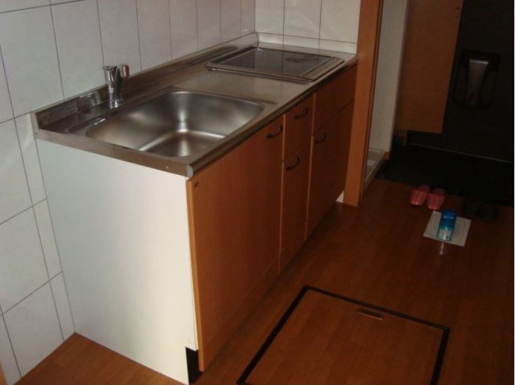 ポスト・マローネ  キッチン