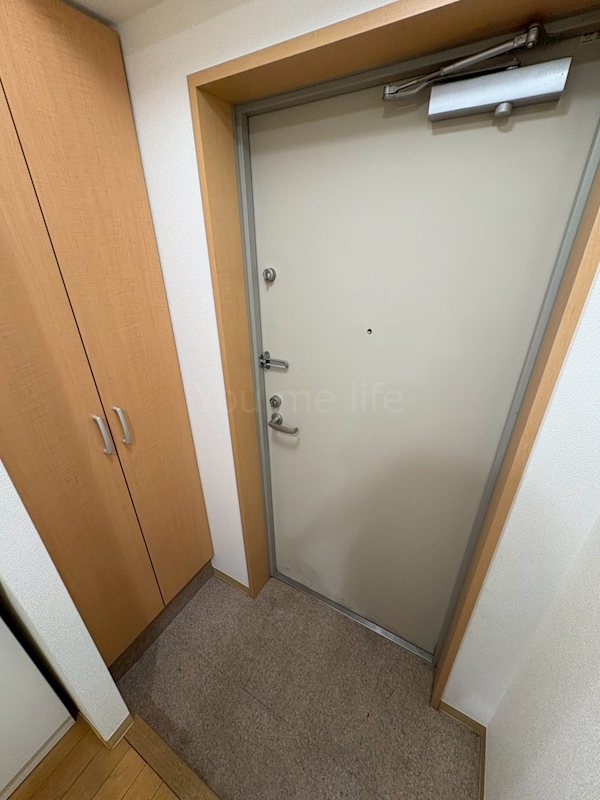 鎌倉服部ビル 玄関