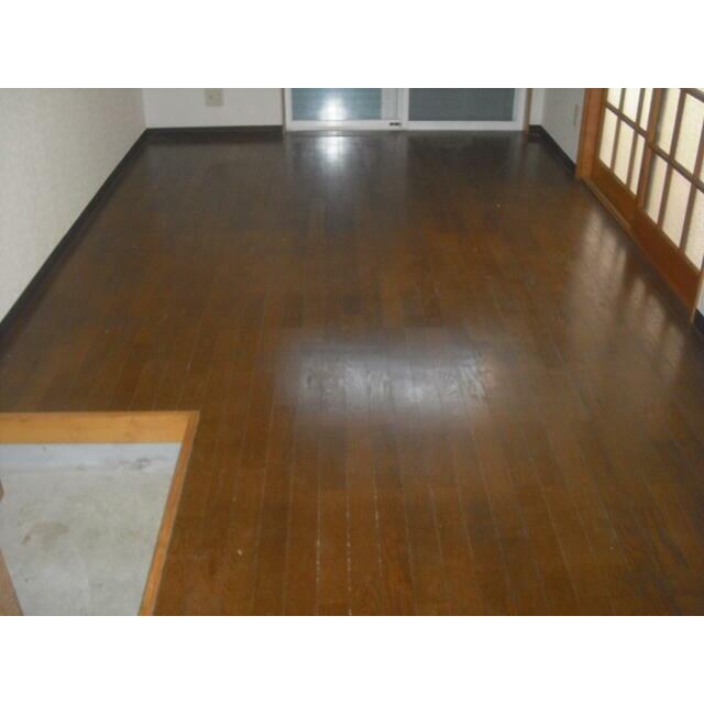 メゾンサンライトⅢ リビング