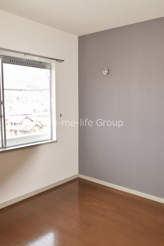 ホワイトハイツ東海大 リビング