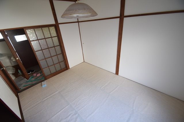 椎名アパート ベッドルーム