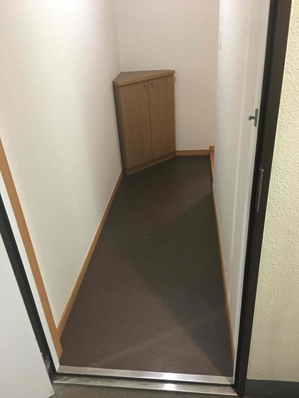 セ　カルム鎌倉 玄関