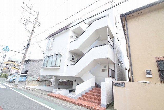 アーク鎌倉由比ヶ浜 302号室 外観