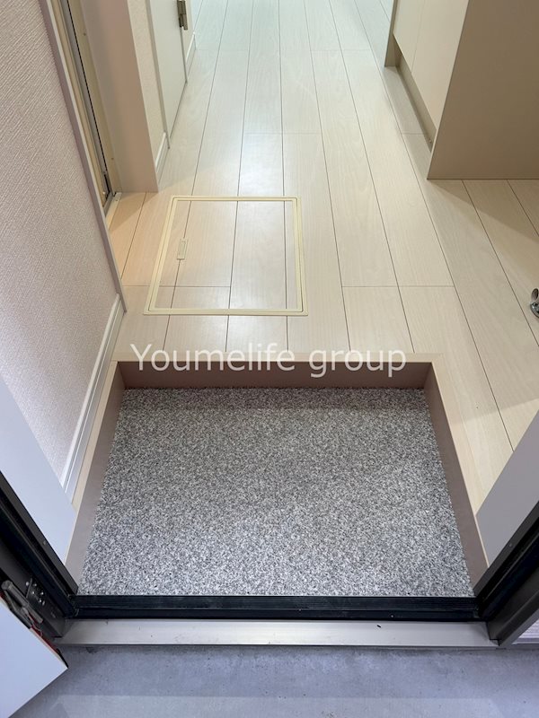 グランフォレスト 玄関