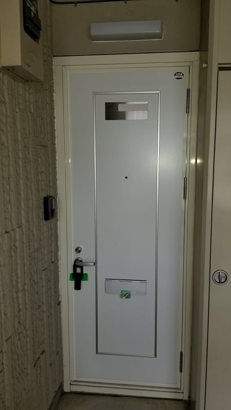 ホワイトオークⅠ 玄関