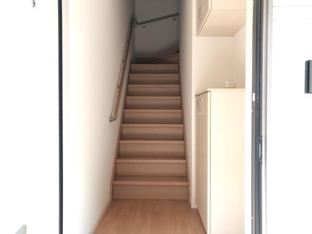 クレセナ鎌倉 玄関