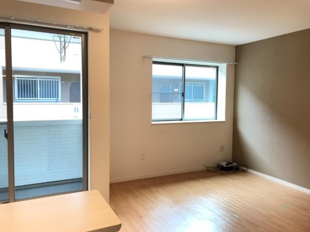 クレセナ鎌倉 リビング