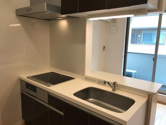 クレセナ鎌倉 キッチン