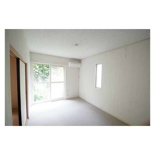 フラッツ北鎌倉 リビング