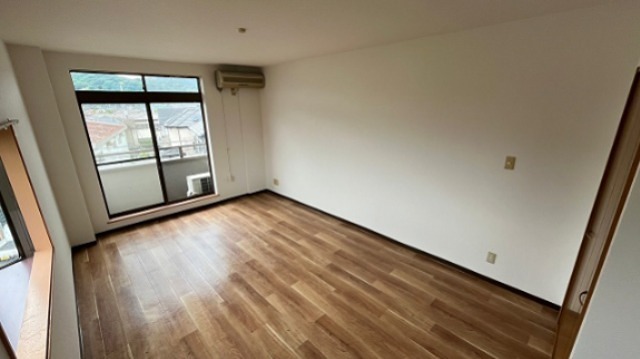 第17明智ビル リビング